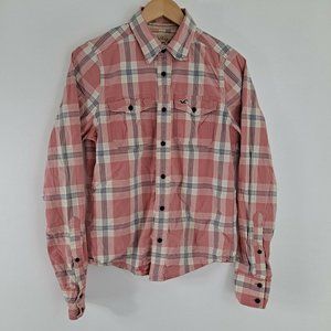 Hollister Women's Pink Plaid Long Sleeve Button Up shirt Small